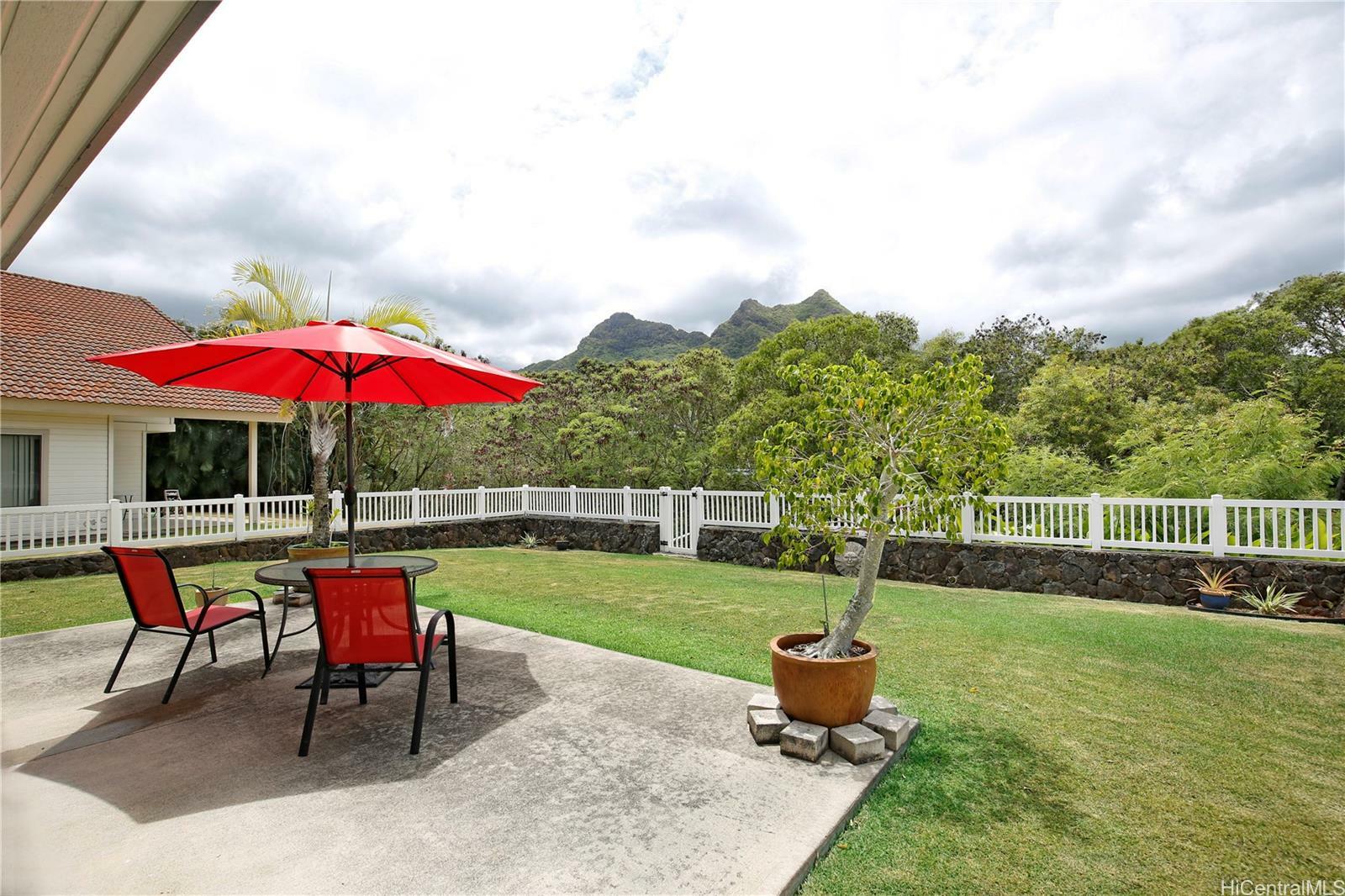 Property Photo:  1646 Paukiki Street  HI 96734 