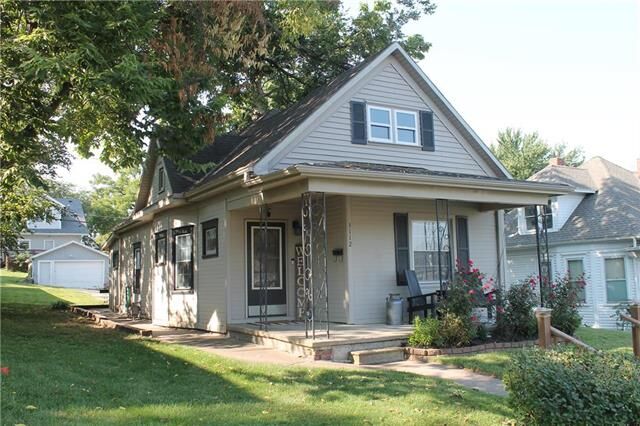 Property Photo:  3112 Seneca Street  MO 64507 
