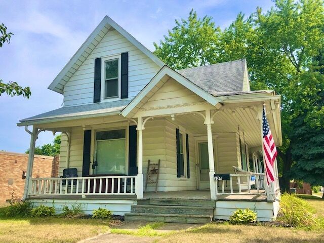 Property Photo:  504 N Main Street  IN 46755