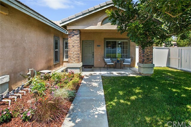 Property Photo:  202 Mescalita Court  CA 92058 