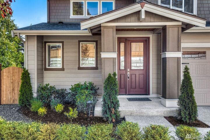 Property Photo: 11105 NE 196 St 2 WA 98011