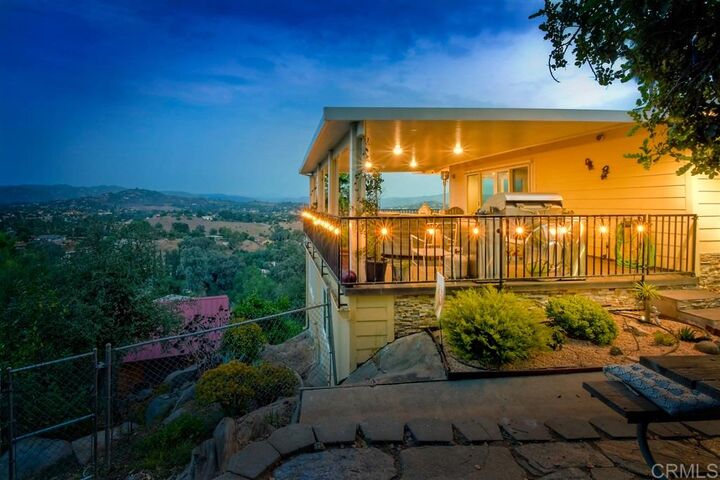 Property Photo:  1130 Park Hill Lane  CA 92025 