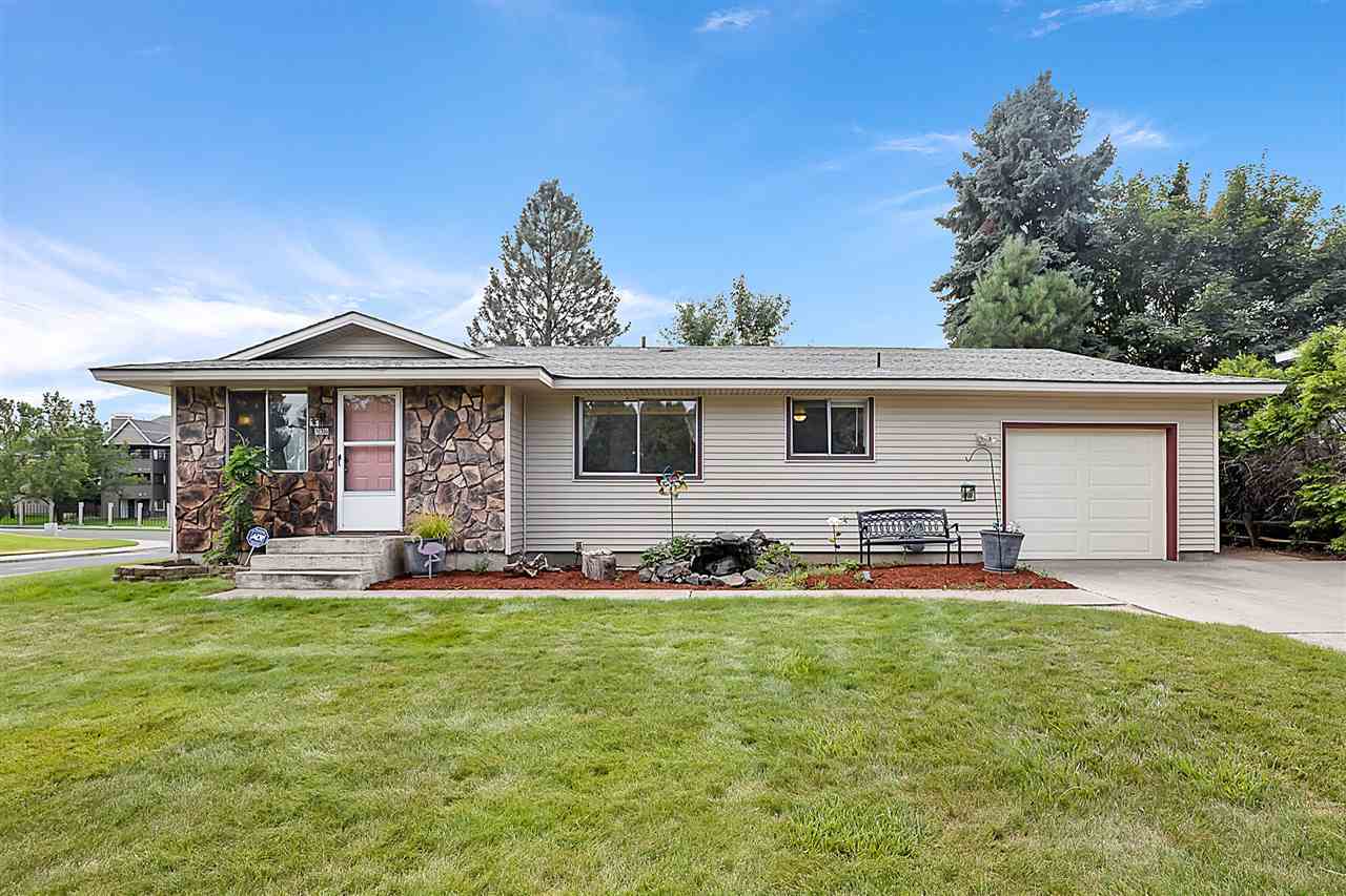 Property Photo:  536 E Kedlin Ave  WA 99218 