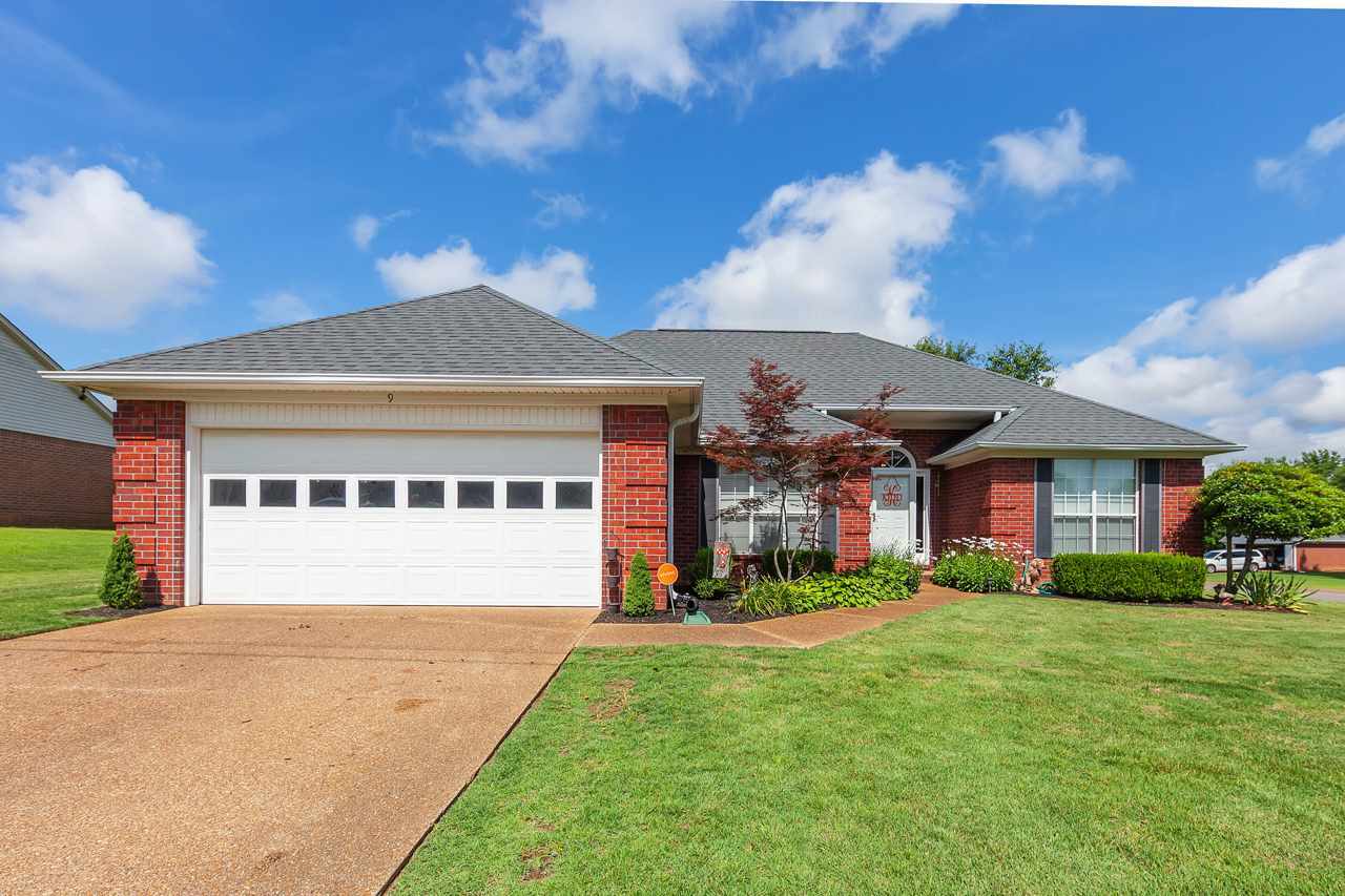 Property Photo: 9 Pebblecreek Cove TN 38343