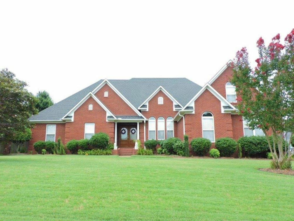 Property Photo:  43 Auburndale Cove  TN 38305 