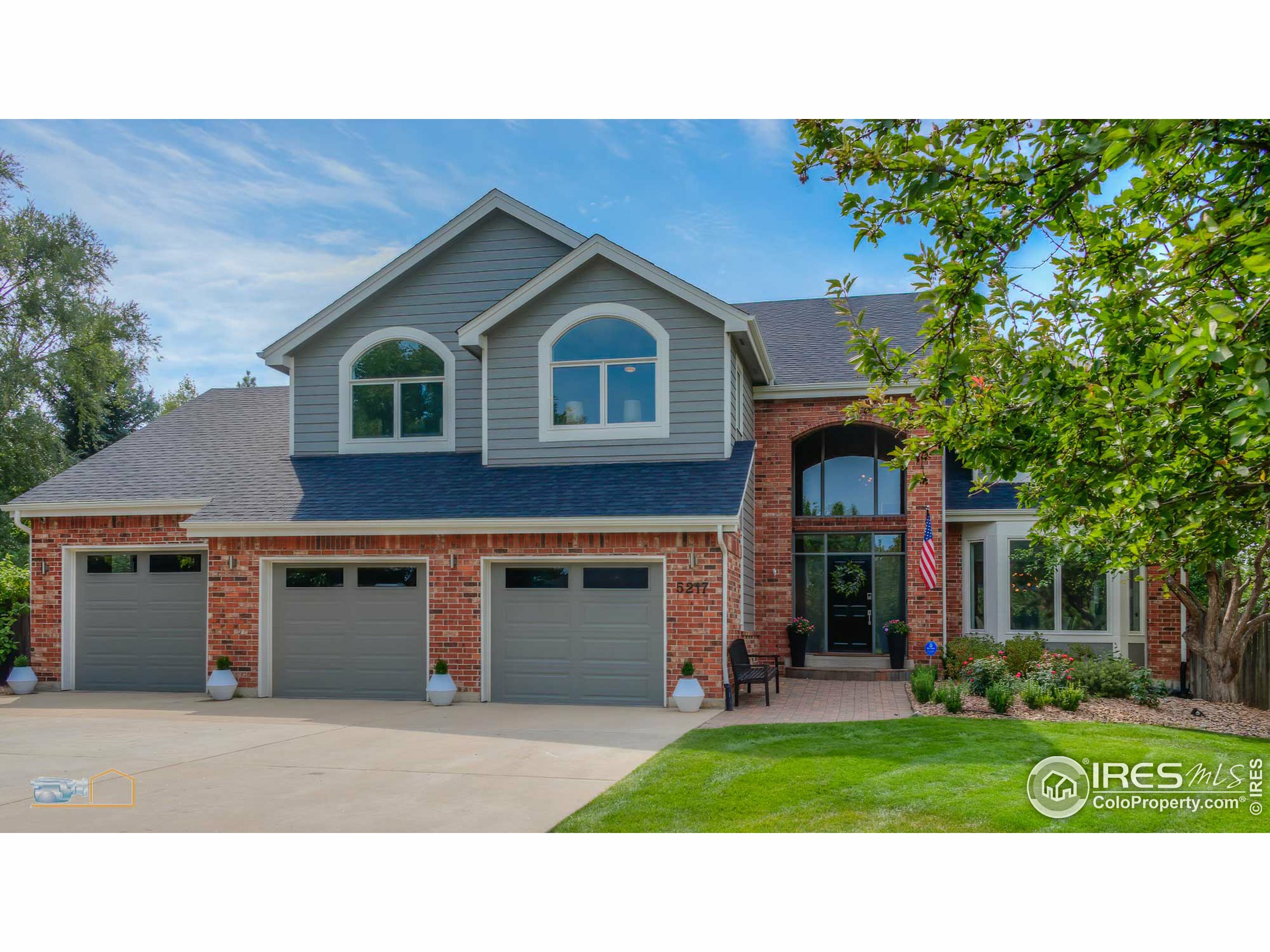 Property Photo: 5217 Pinehurst Dr CO 80301