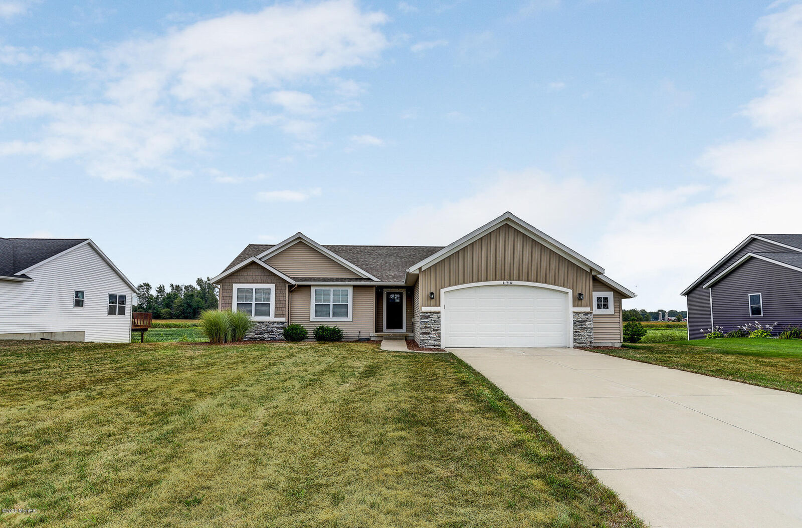 Property Photo:  11718 Olive Lake Court  MI 49460 