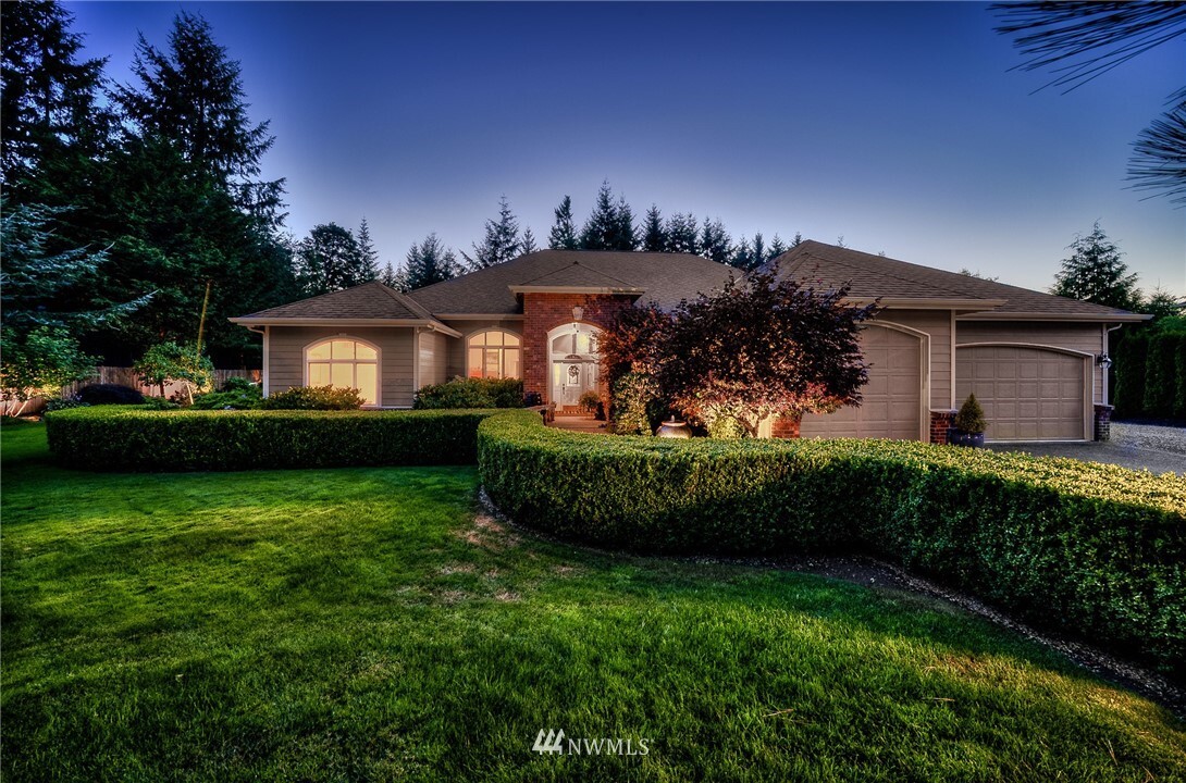 Property Photo: 10706 227th Ave E WA 98321