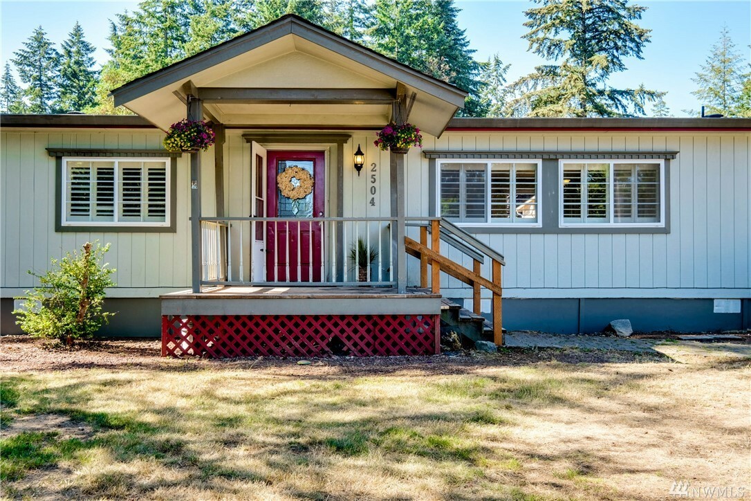 Property Photo:  2504 195th Ave SW  WA 98349 