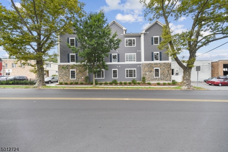 Property Photo: 86 Park Avenue Apt 203 NJ 07901