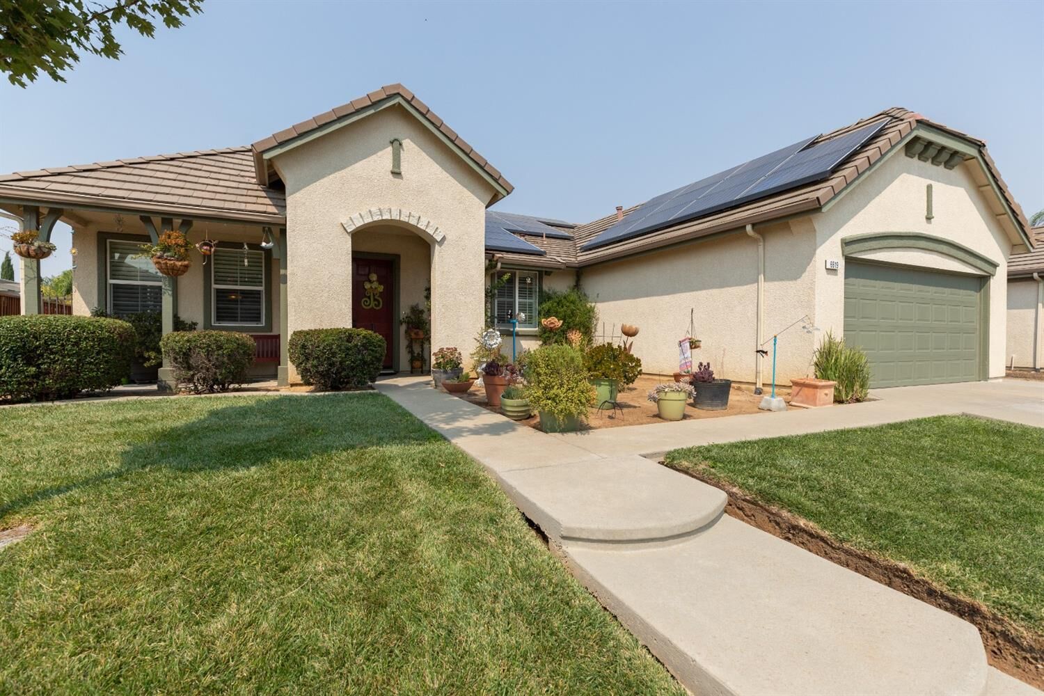 Property Photo: 6619 Ponta Do Sol Way CA 95757