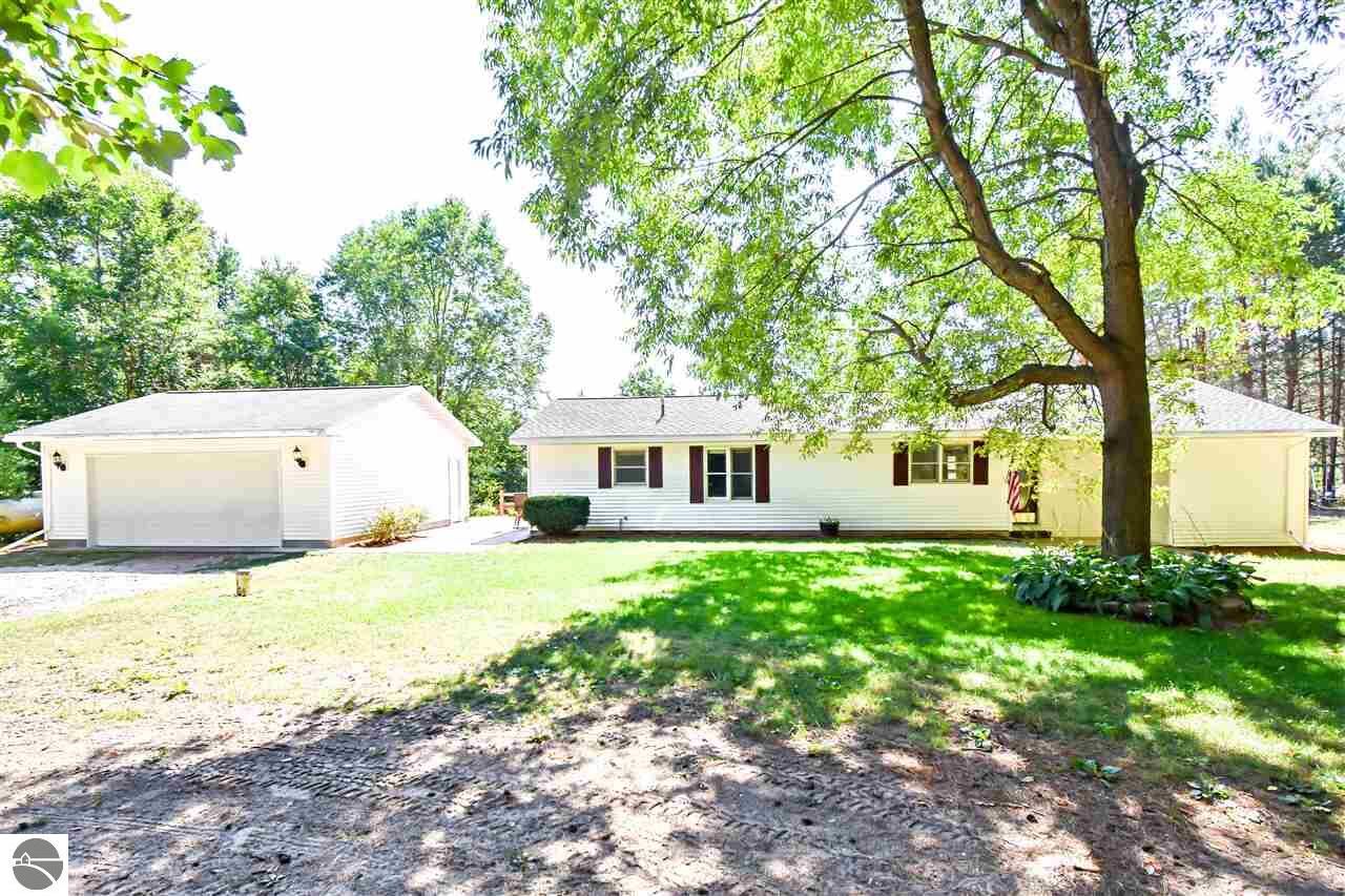 Property Photo:  3324 Paradise Road  MI 49649 