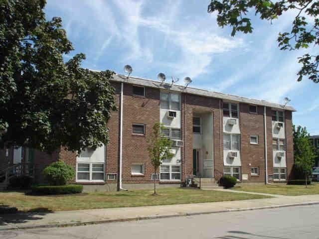 Property Photo: 50 Carnation St, Unit#B-3 RI 02860