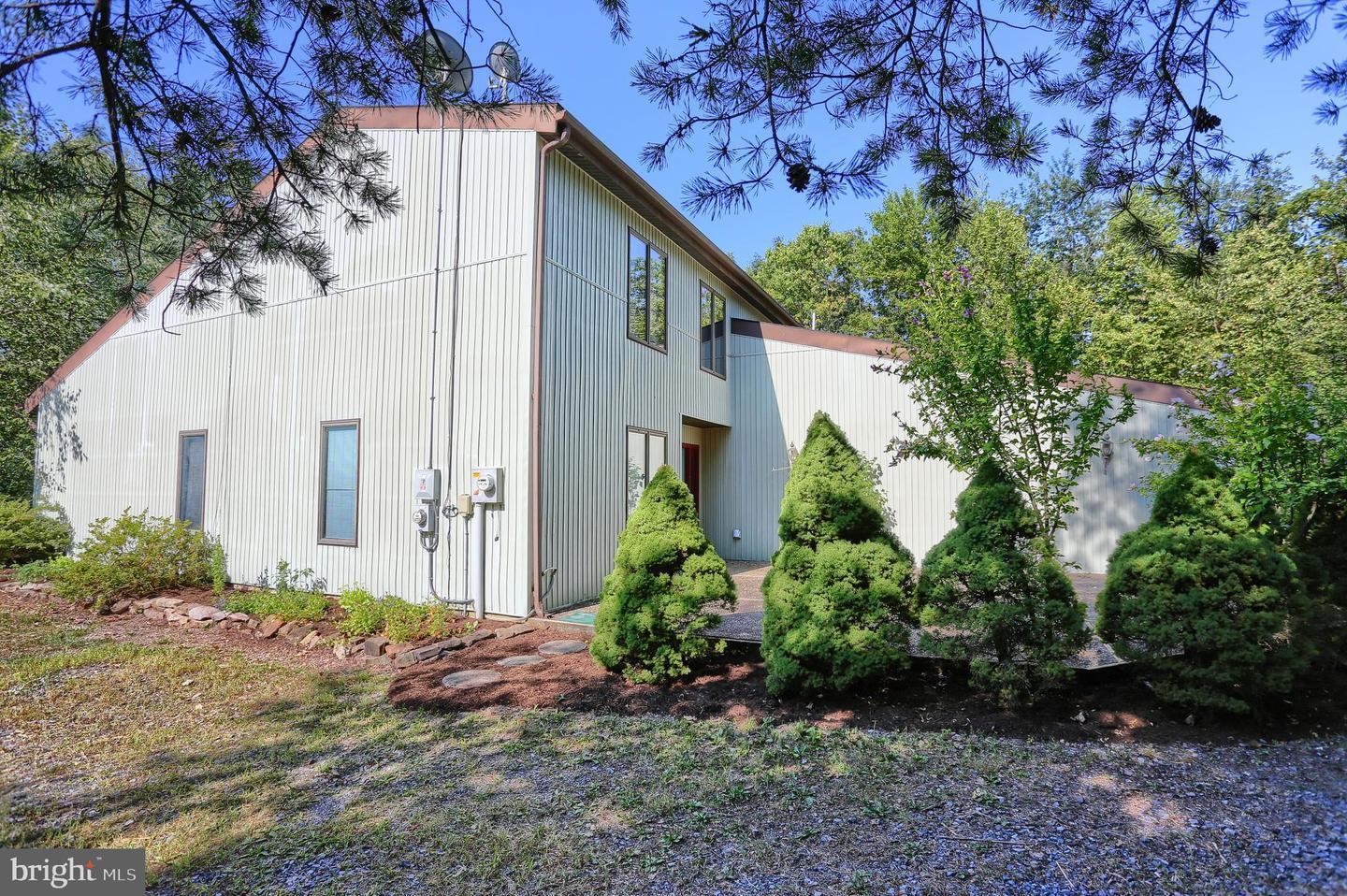 Property Photo: 305 Church Road PA 17090