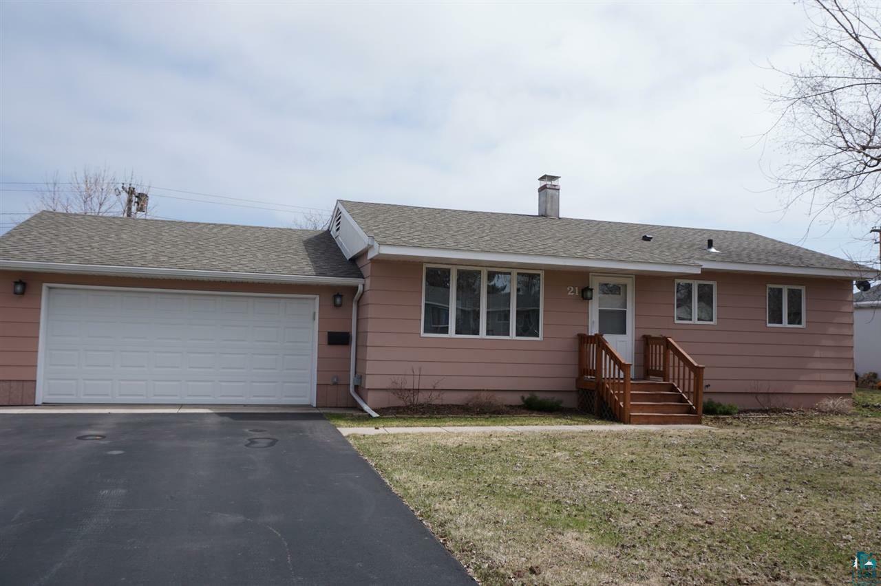 Property Photo:  21 Edwards Dr  MN 55614 