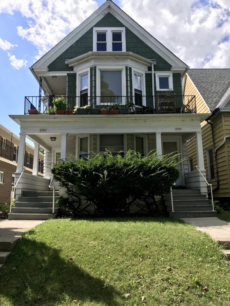 Property Photo:  2707 N Oakland Ave 2709  WI 53211 