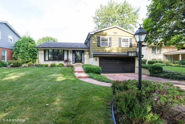 Property Photo:  1716 North Mura Lane  IL 60056 