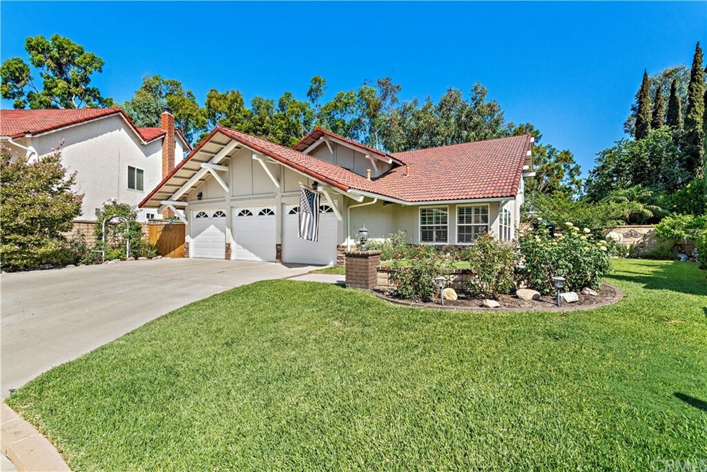 Property Photo:  22131 Lantern Lane  CA 92630 