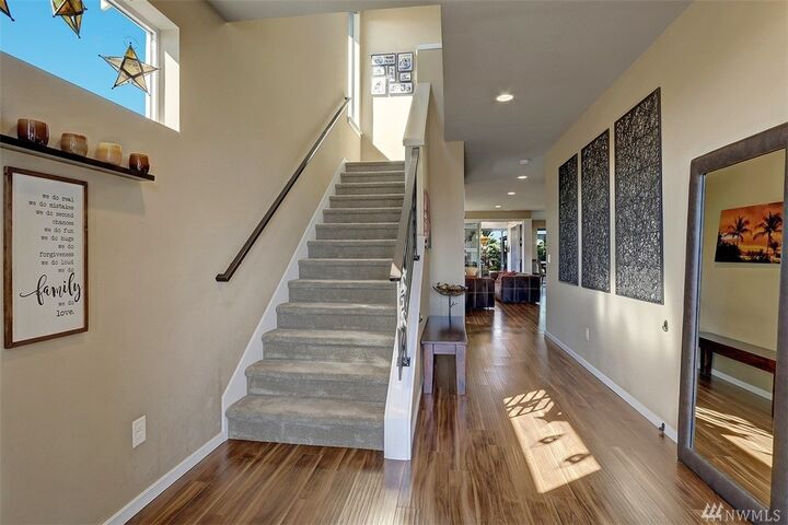 Property Photo:  8015  11th Place SE  WA 98258 