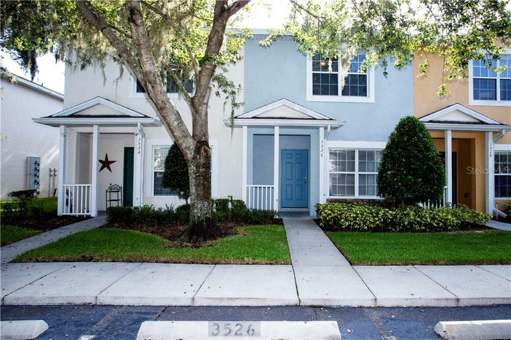 Property Photo: 3526 High Hampton Circle FL 33610