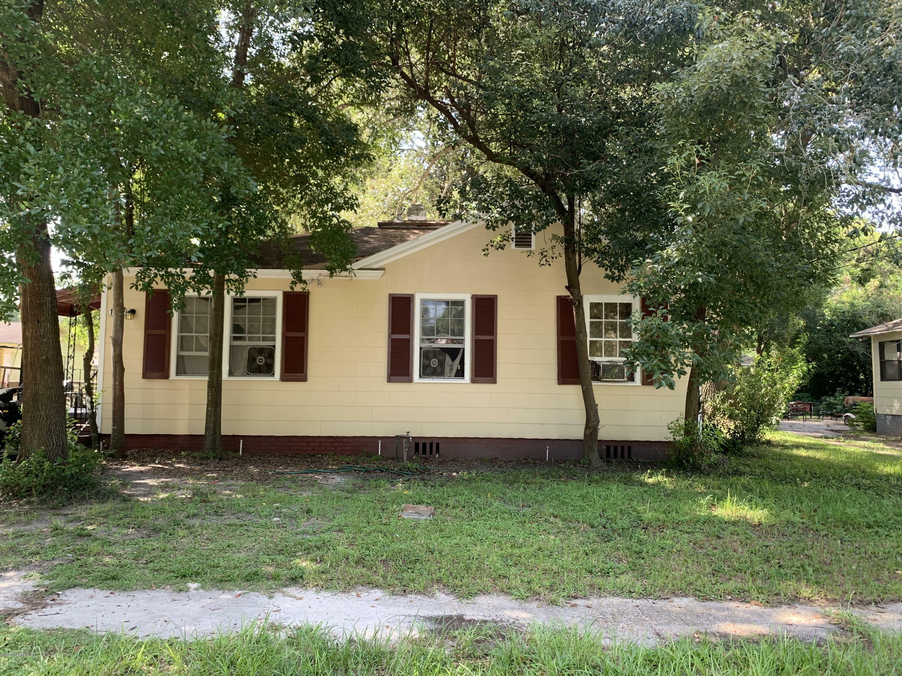 Property Photo:  1012 Brandywine Street  FL 32208 