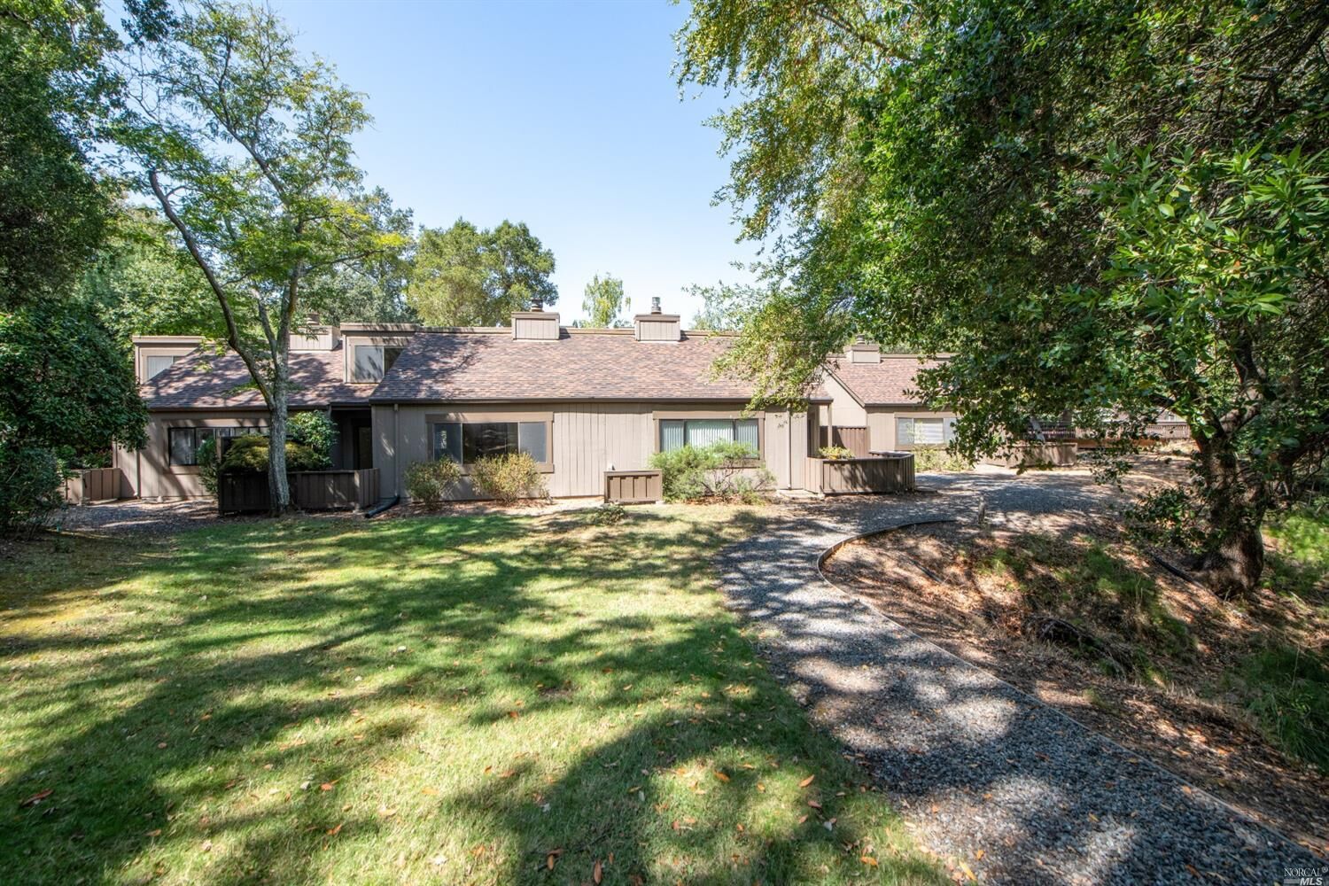 Property Photo: 207 Indian Way CA 94949
