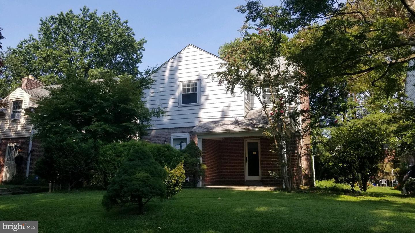 Property Photo: 227 Glentay Avenue PA 19050