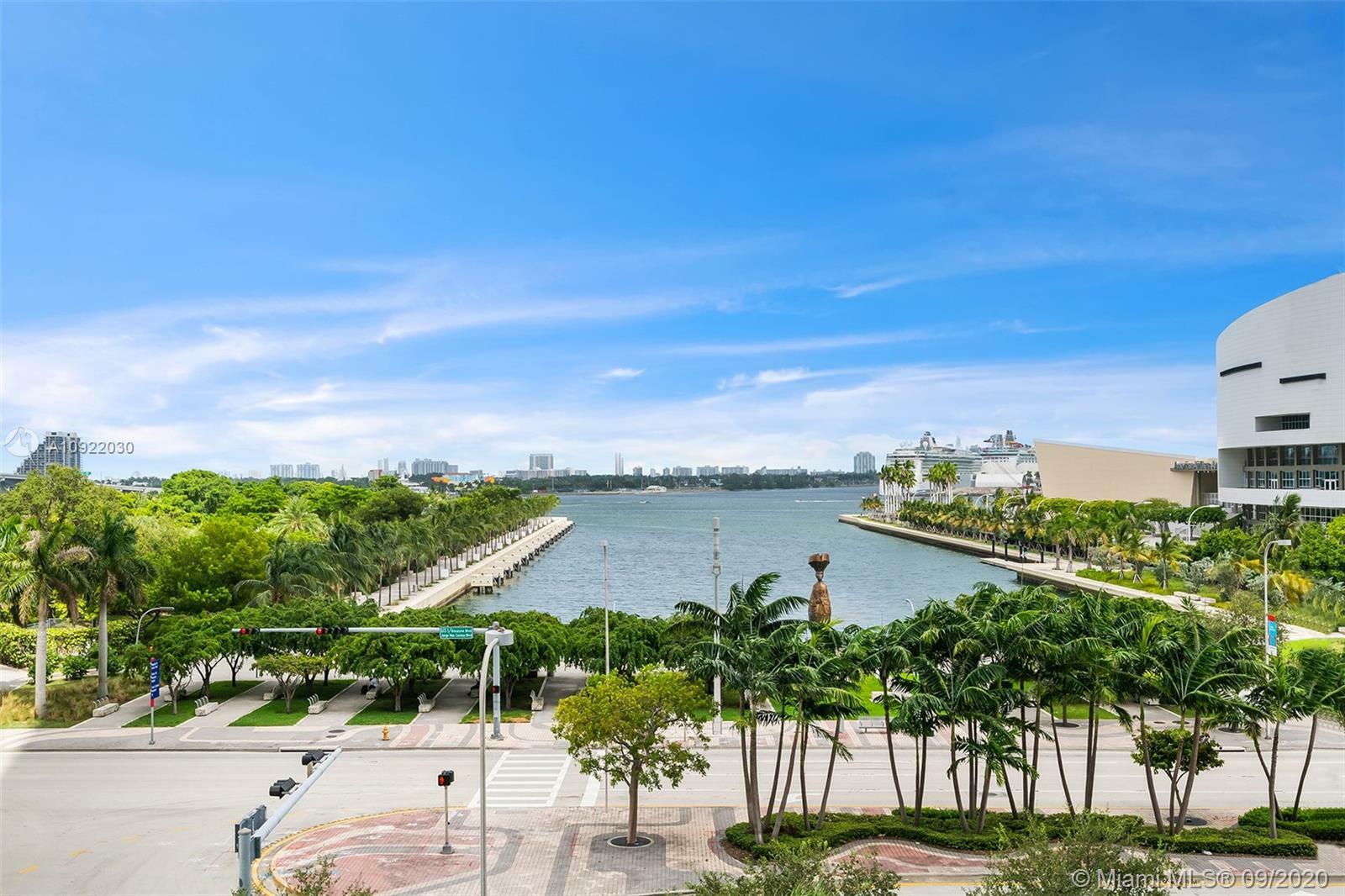 Property Photo:  888 Biscayne Blvd 411  FL 33132 