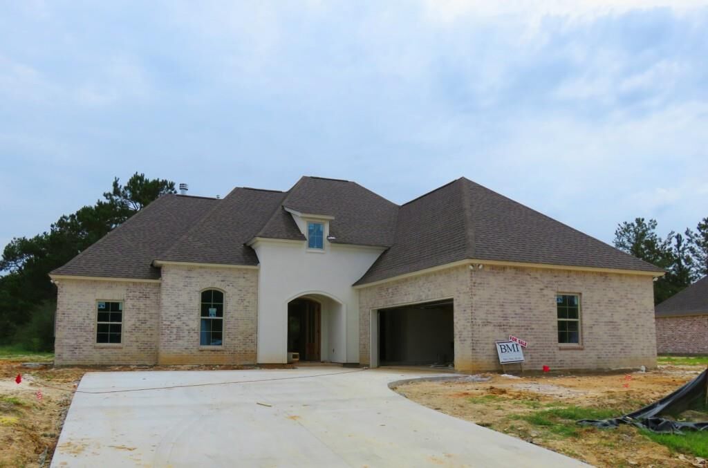 Property Photo:  1097 Cypress Crossing Drive  LA 70447 