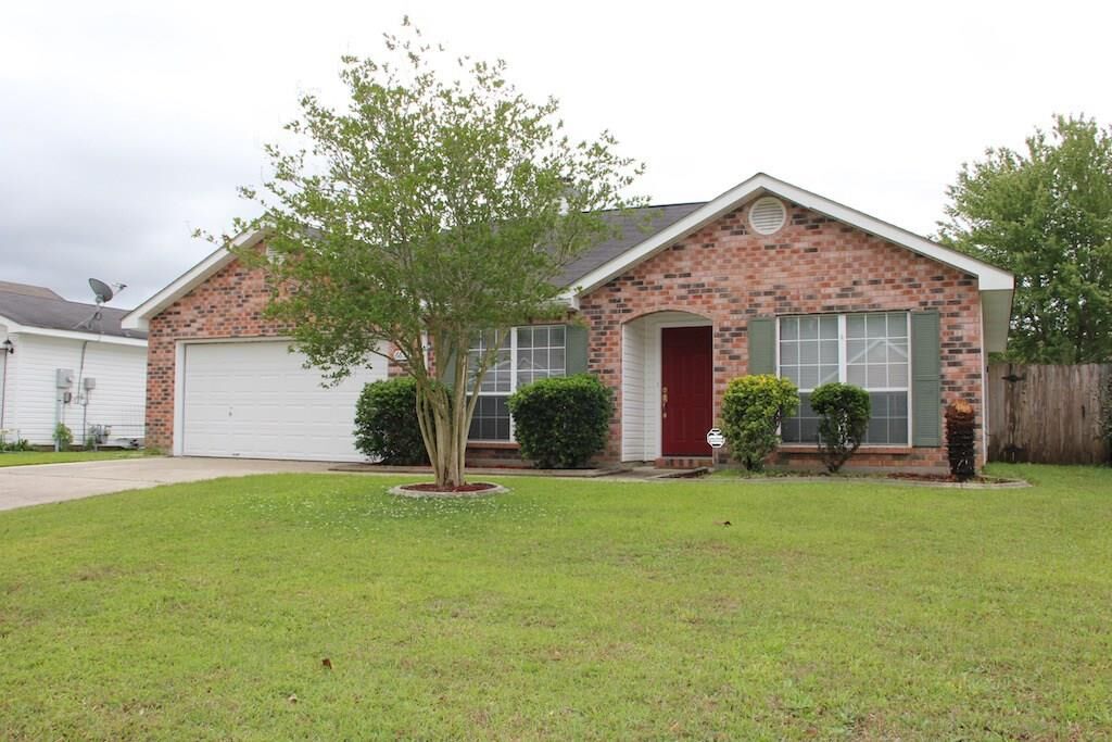 Property Photo:  6637 Alisa Drive  LA 70460 