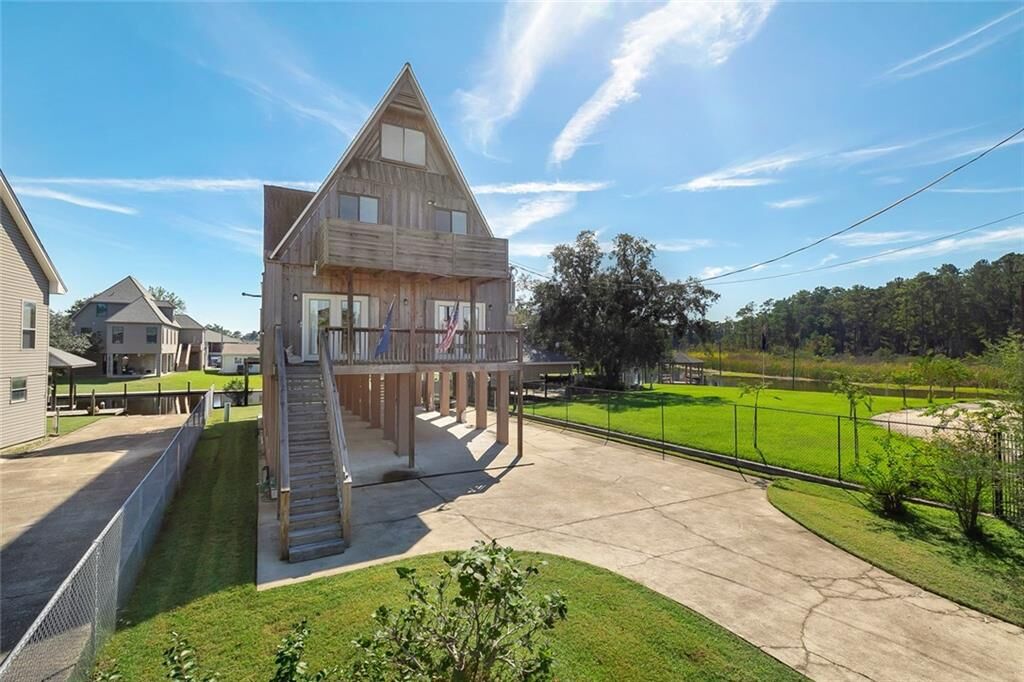 Property Photo:  3106 Little Place  LA 70458 