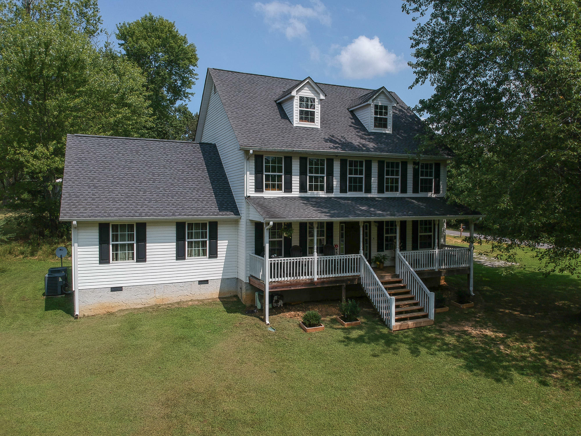 Property Photo: 255 County Road 161 AL 35958