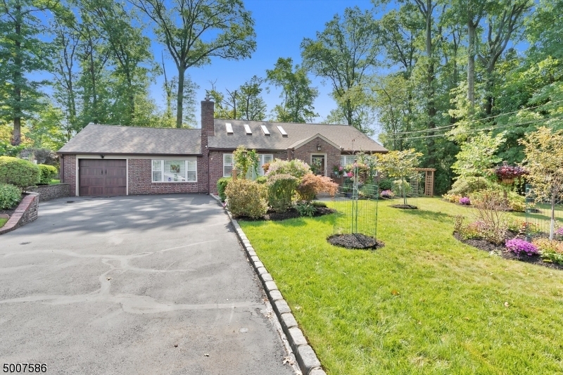 Property Photo:  1399 Birch Hill Road  NJ 07092 