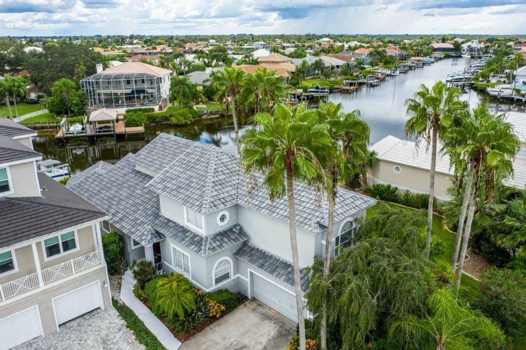 Property Photo:  866 Symphony Isles Boulevard  FL 33572 