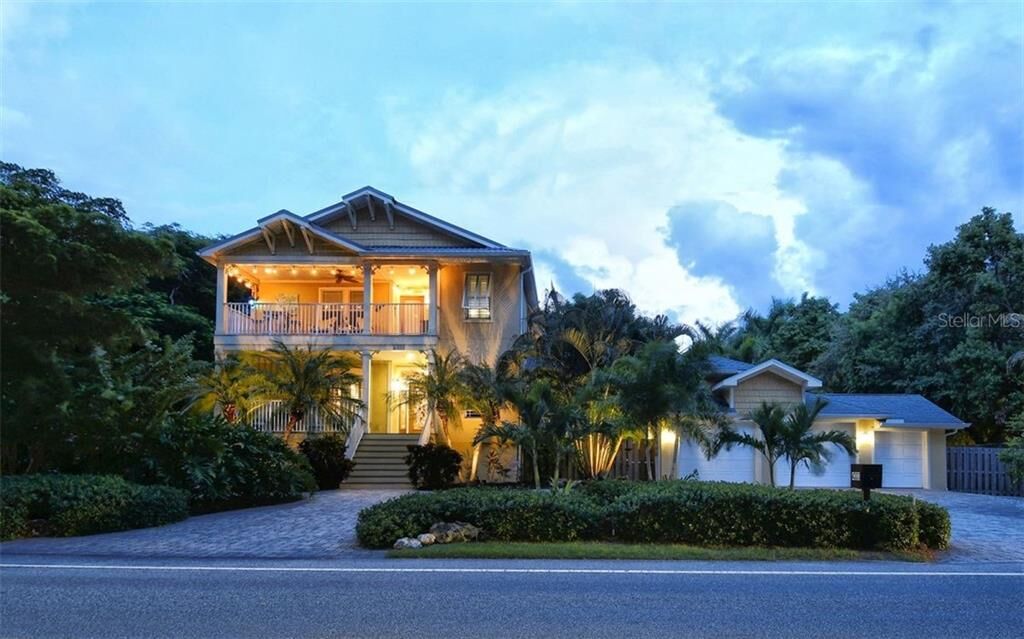 Property Photo:  4333 Higel Avenue  FL 34242 