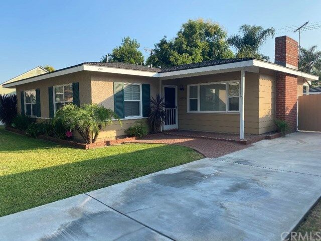 Property Photo:  14076 Carnell Street  CA 90605 