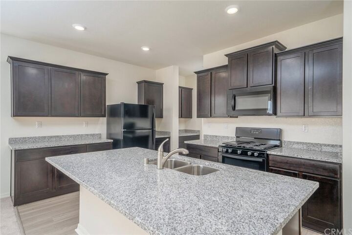 Property Photo:  16648 Ukiah Street  CA 92394 