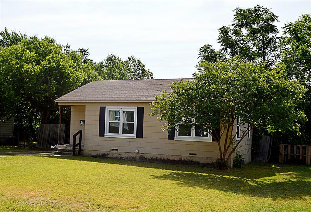 Property Photo:  4925 Lyndon Drive  TX 76116 