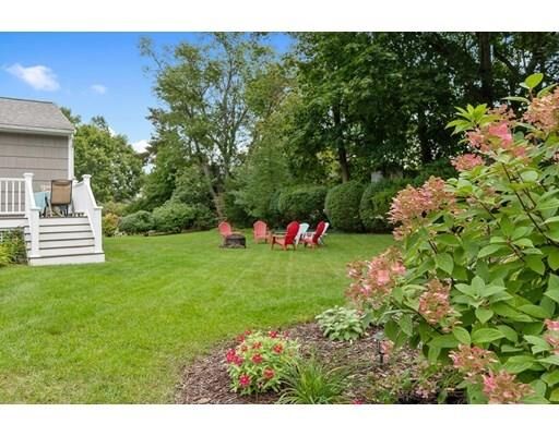 Property Photo:  9 Shirley Road  MA 01810 