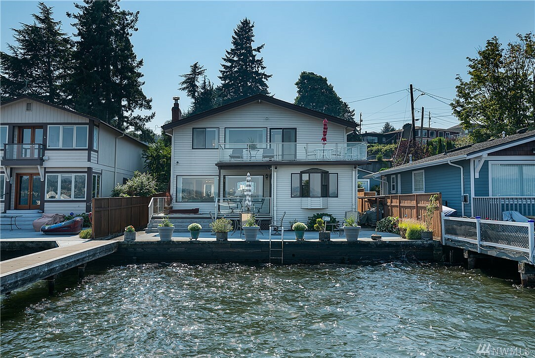 Property Photo: 11220 Rainier Ave S WA 98178