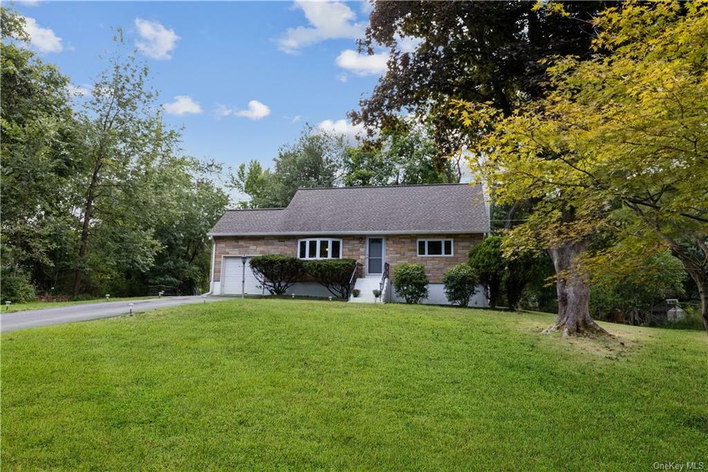 Property Photo:  6 Farview Court  NY 10956 