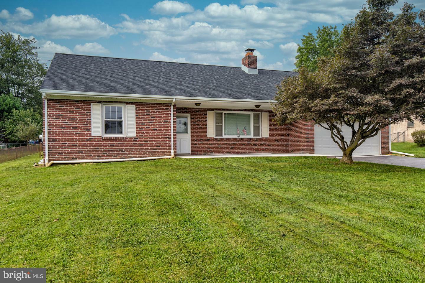 Property Photo: 4122 Naamans Creek Road PA 19061