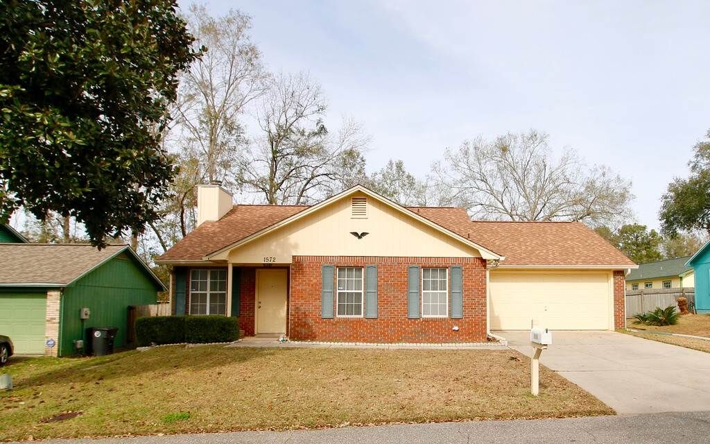 Property Photo:  1572 Cinnamon Bear Circle  FL 32311 