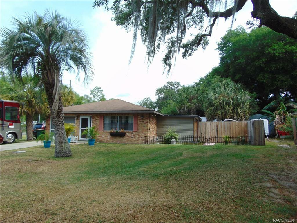 Property Photo:  106 Wright Street  FL 34452 