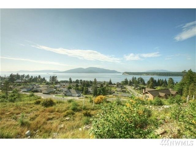 2815 W 3rd St  Anacortes WA 98221 photo