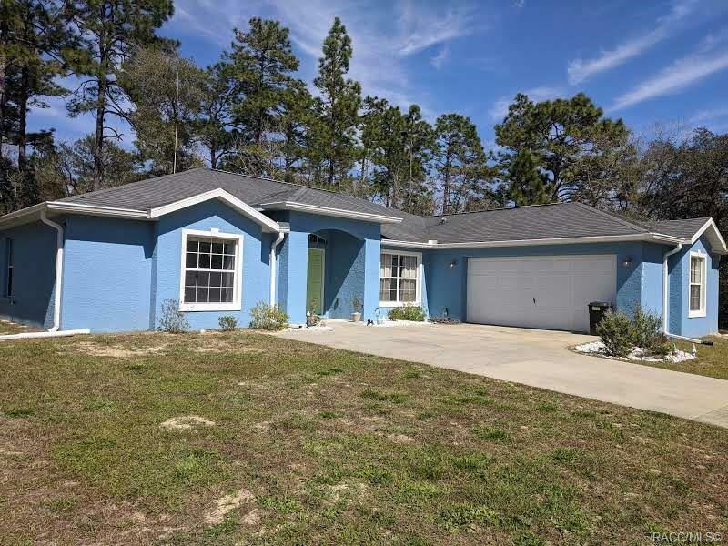 Property Photo:  3837 E Hampshire Boulevard  FL 34433 