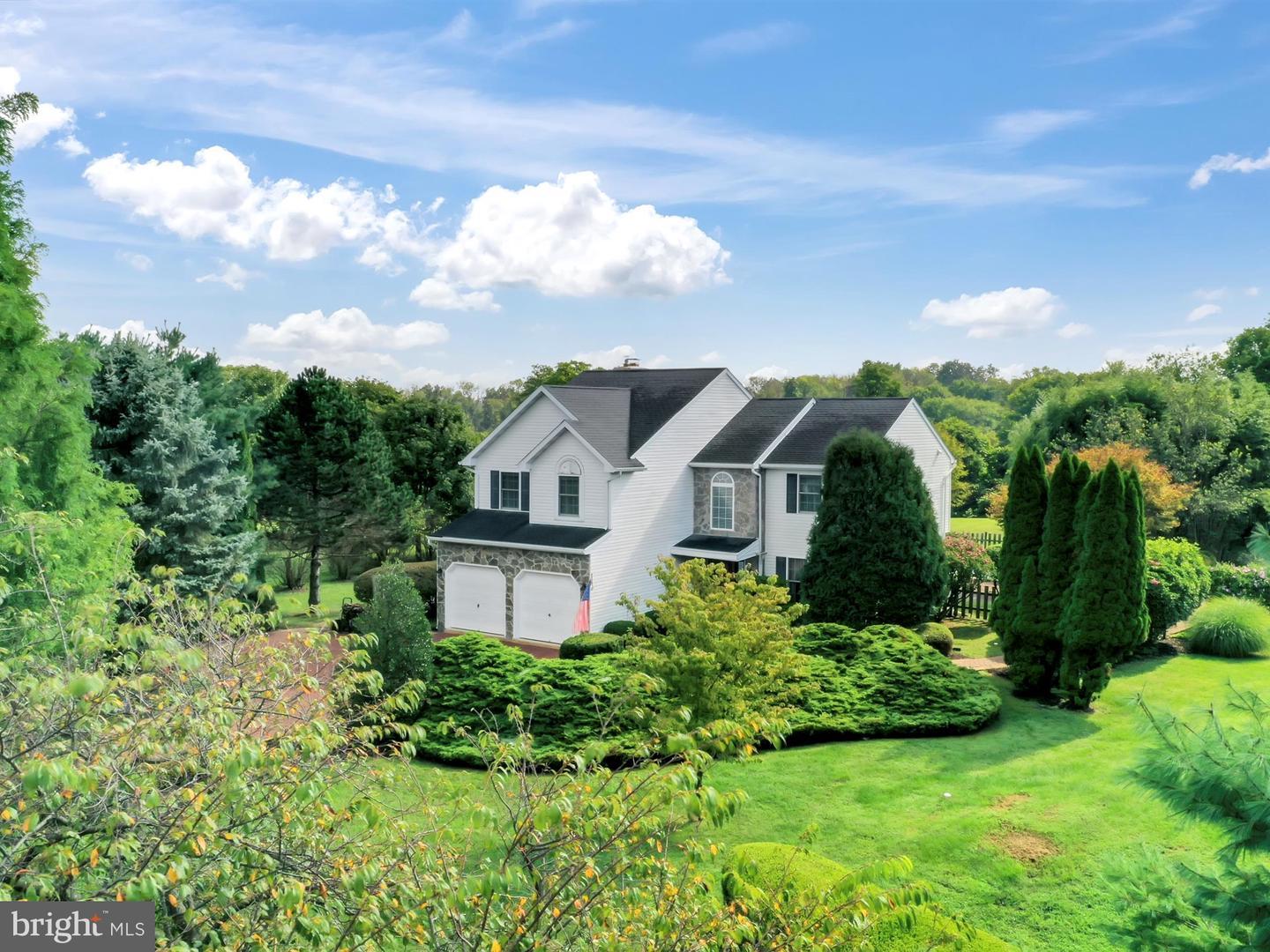 Property Photo: 108 Jessica Meadows Drive PA 19547