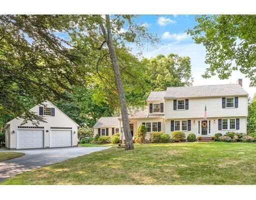 Property Photo:  10 Algonquin Road  MA 01720 