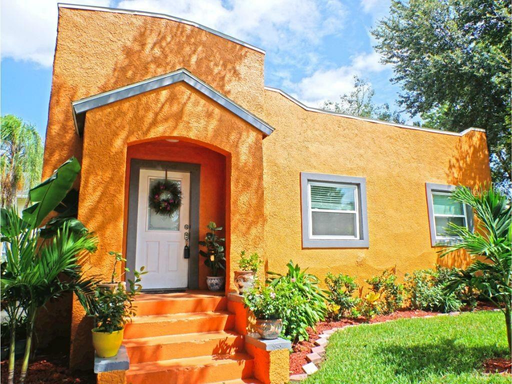 Property Photo:  2221 14th Avenue N  FL 33713 