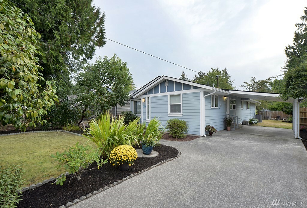 Property Photo: 12636 Occidental Ave S WA 98168